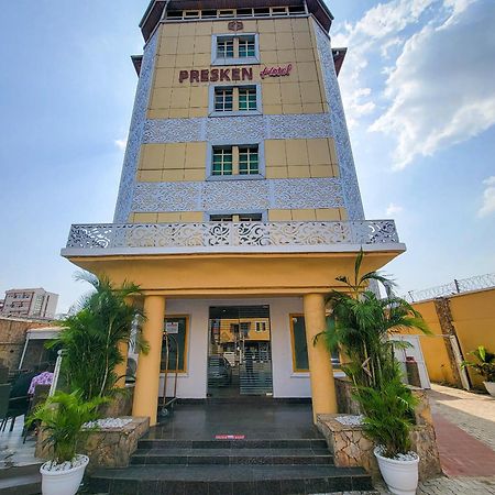 Presken K-One Hotel Ikeja Luaran gambar