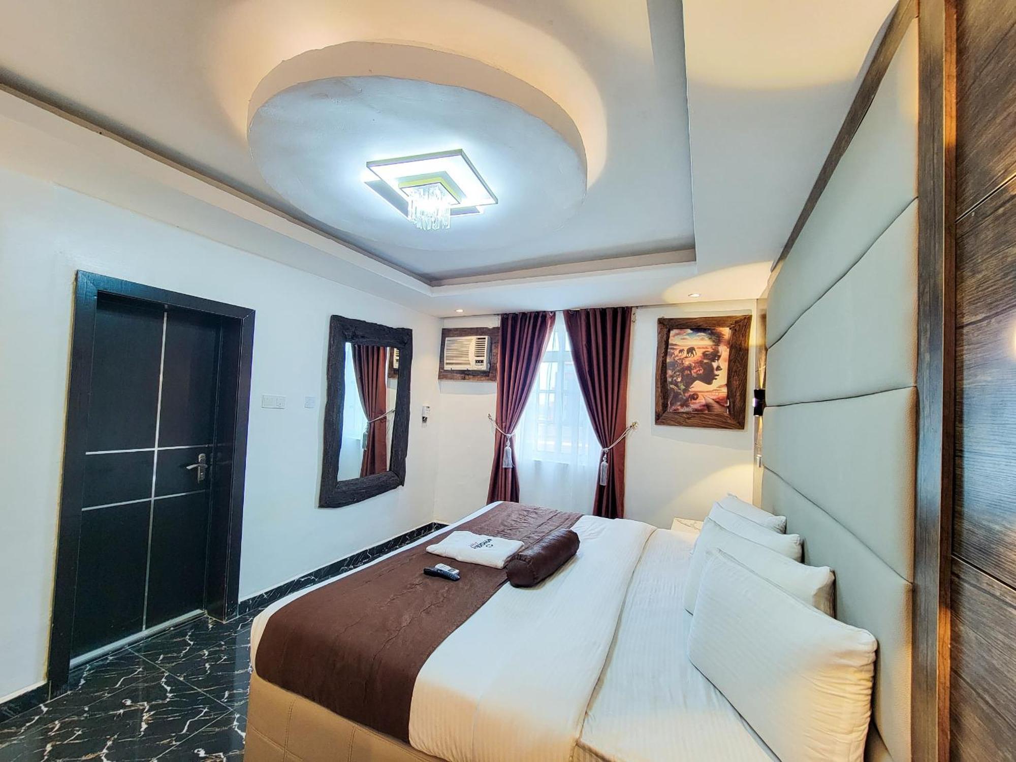 Presken K-One Hotel Ikeja Luaran gambar