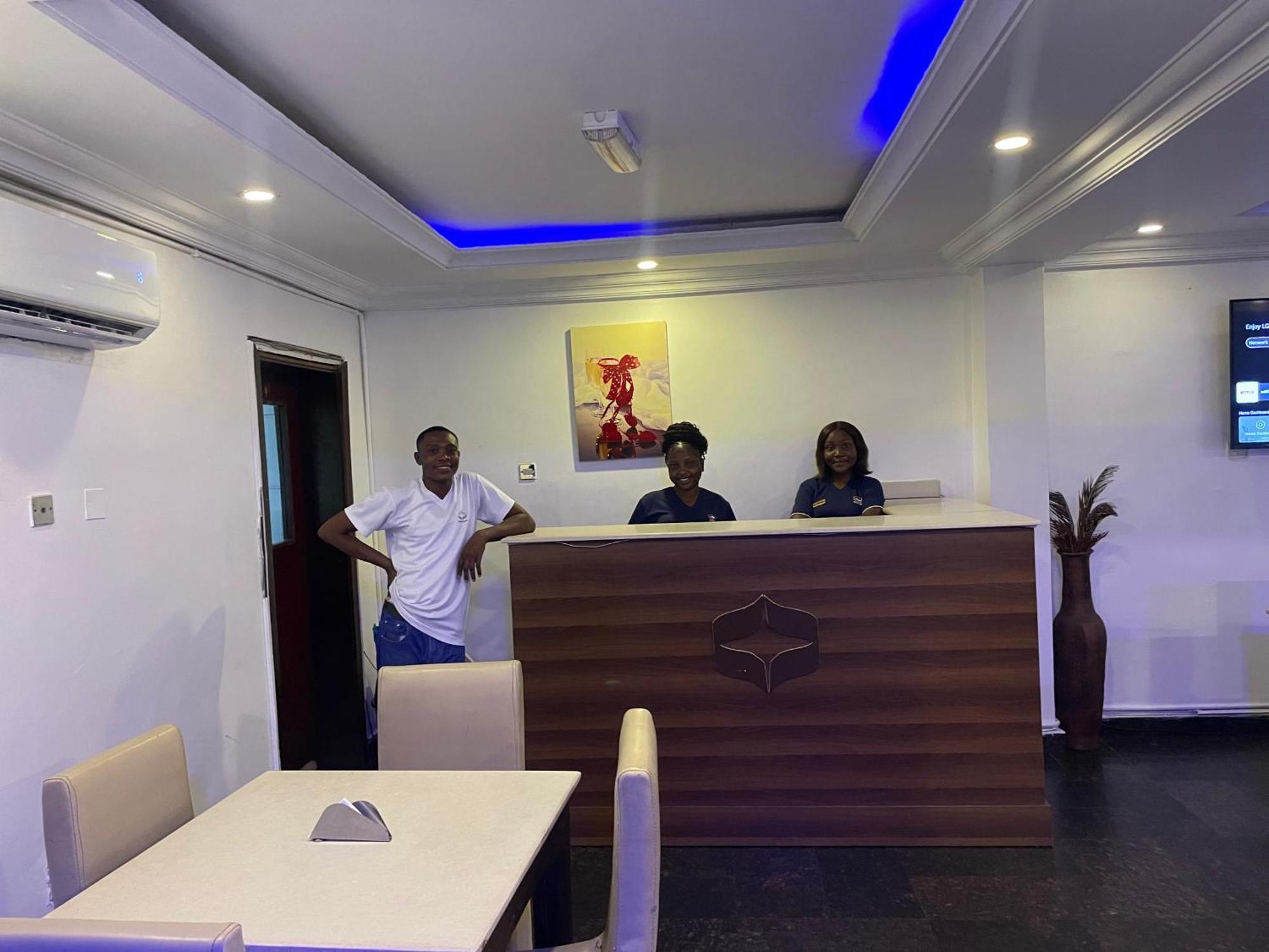 Presken K-One Hotel Ikeja Luaran gambar