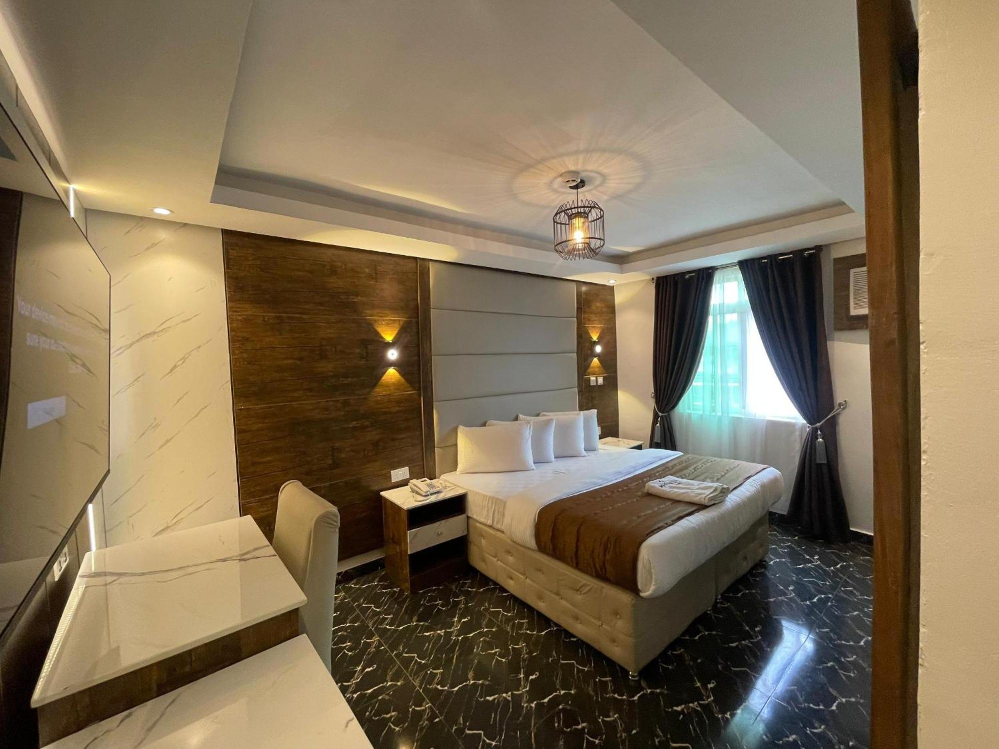 Presken K-One Hotel Ikeja Luaran gambar