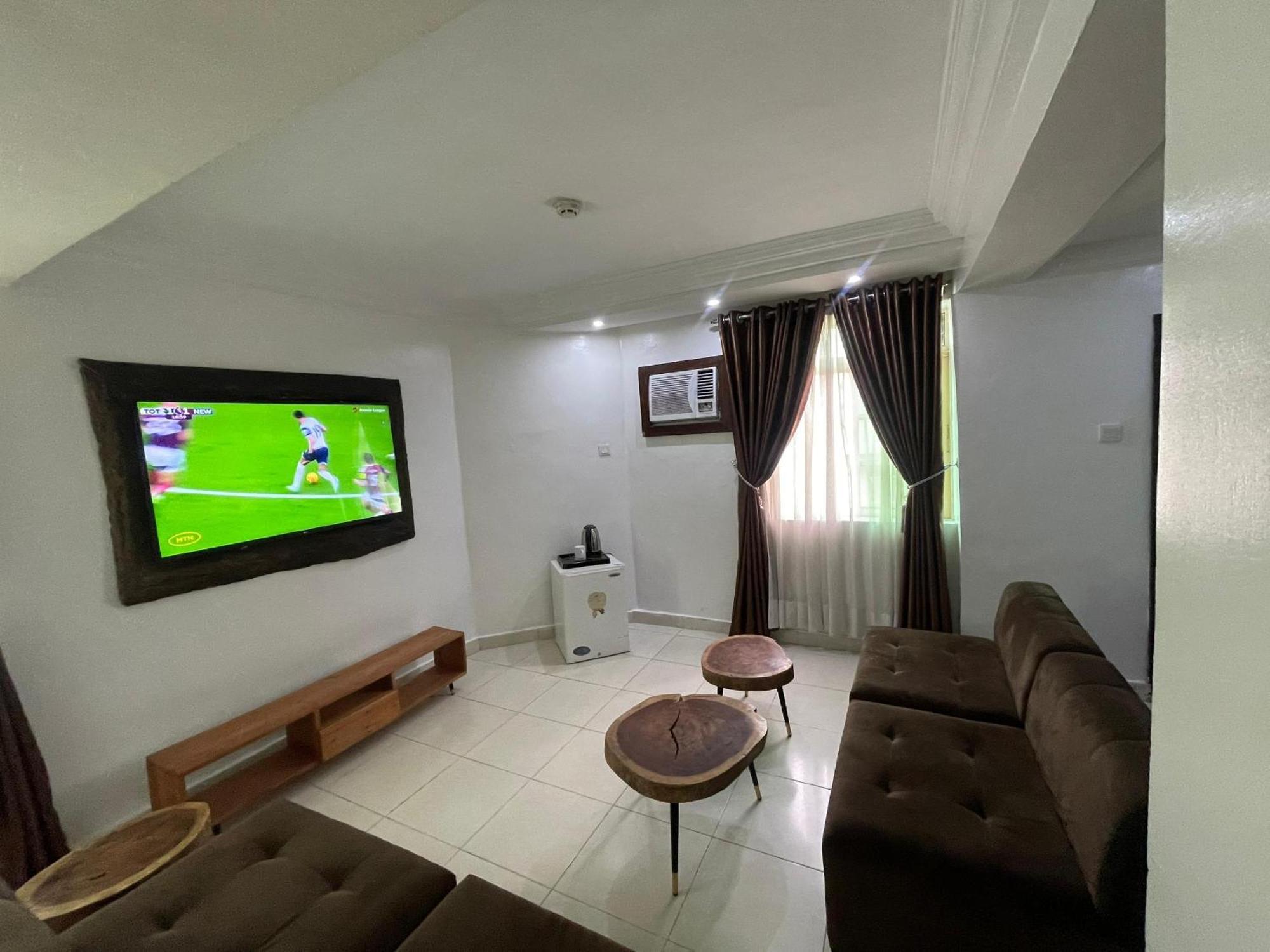 Presken K-One Hotel Ikeja Luaran gambar